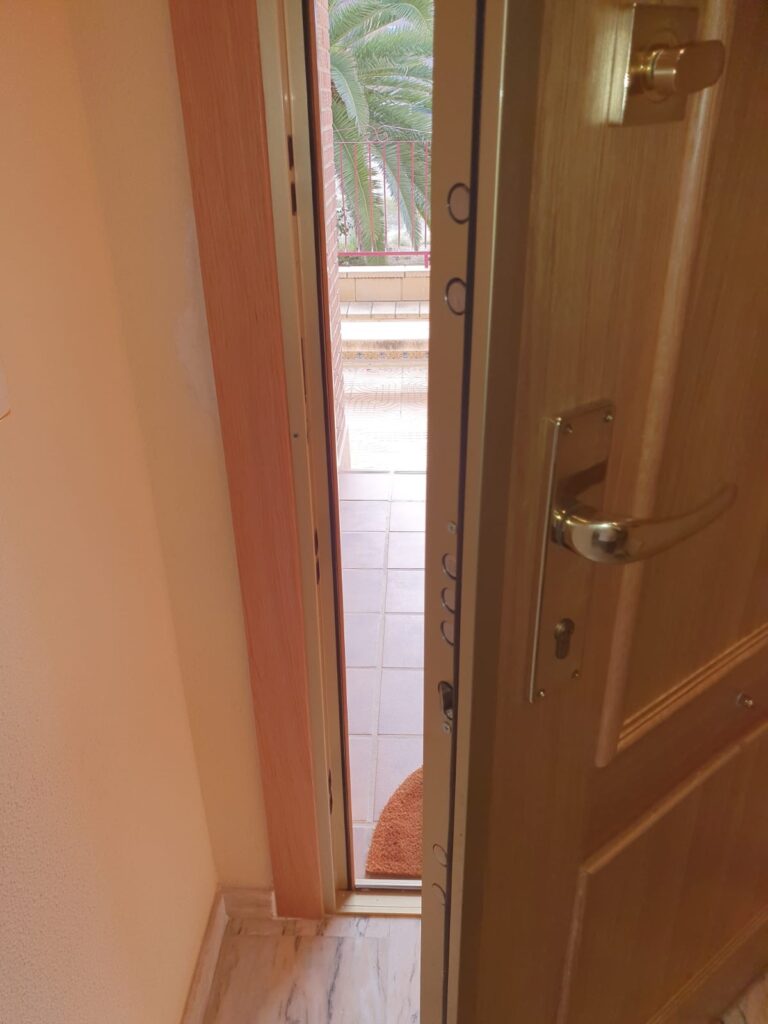Apertura de puertas Bueras